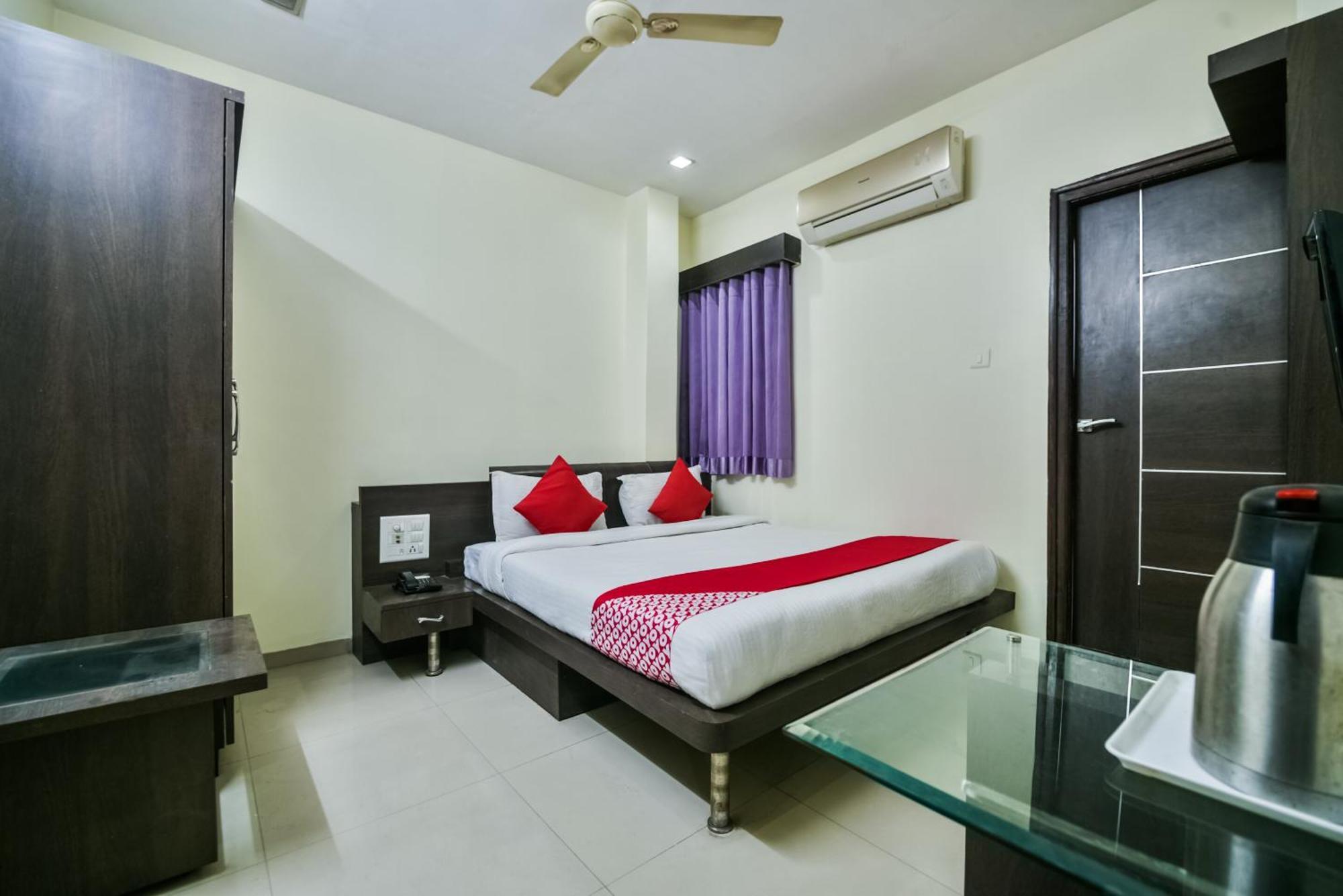 Oyo Hotel Ajanta Hamirgarh Exterior photo